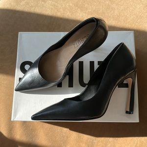 SCHUTZ Lou Curve Leather Pump - 7.5 / Black / Nappa Leather